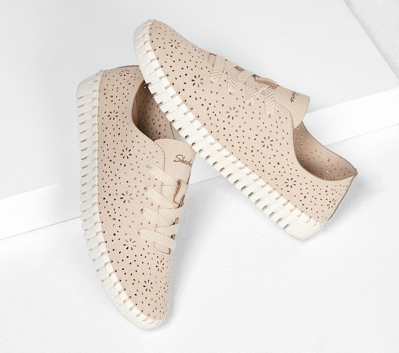 sepulveda blvd floral maze sneaker