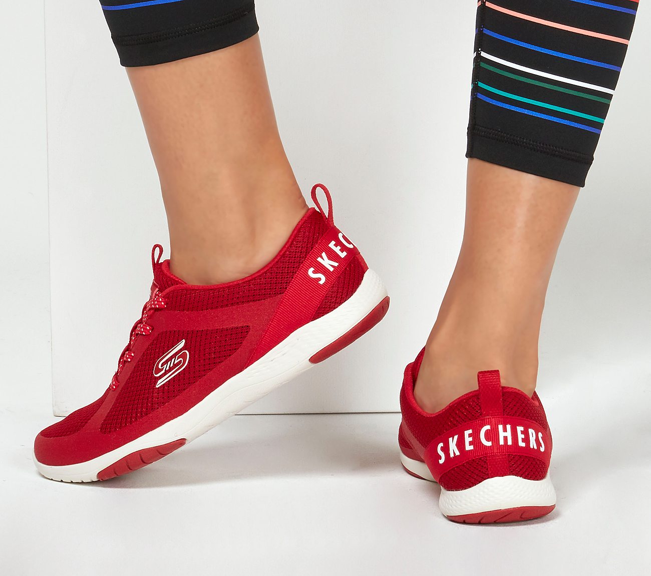skechers lolow trainers