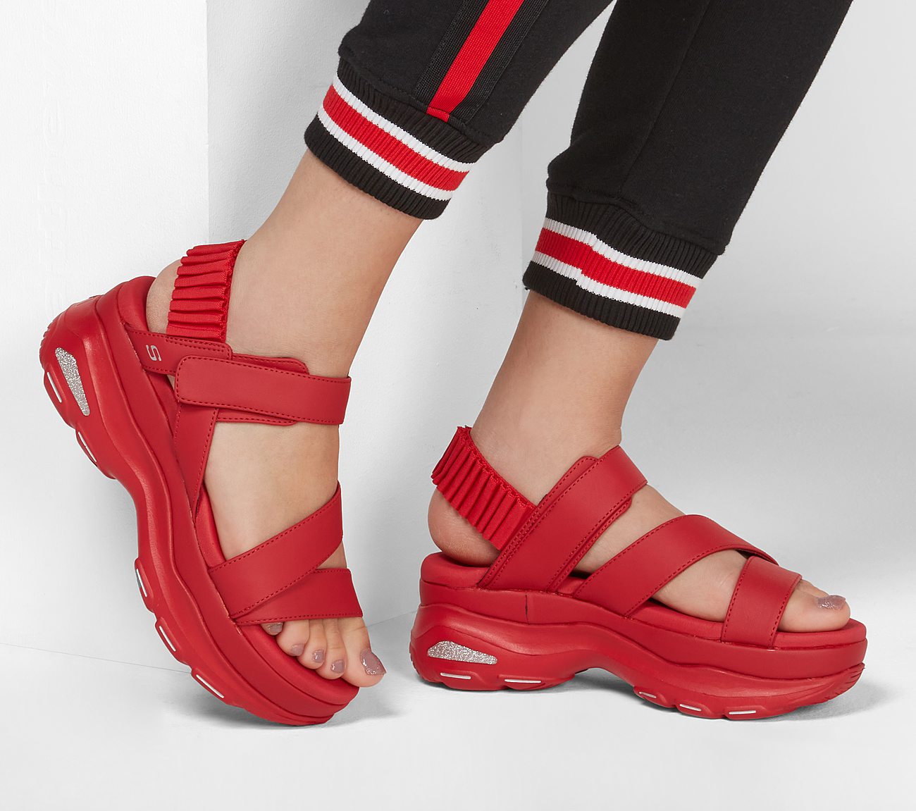 skechers cloud shoes