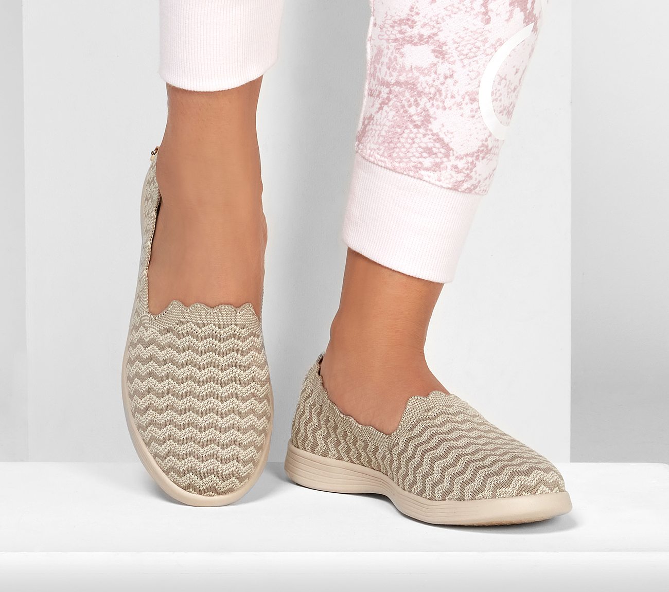 skechers on the go capri