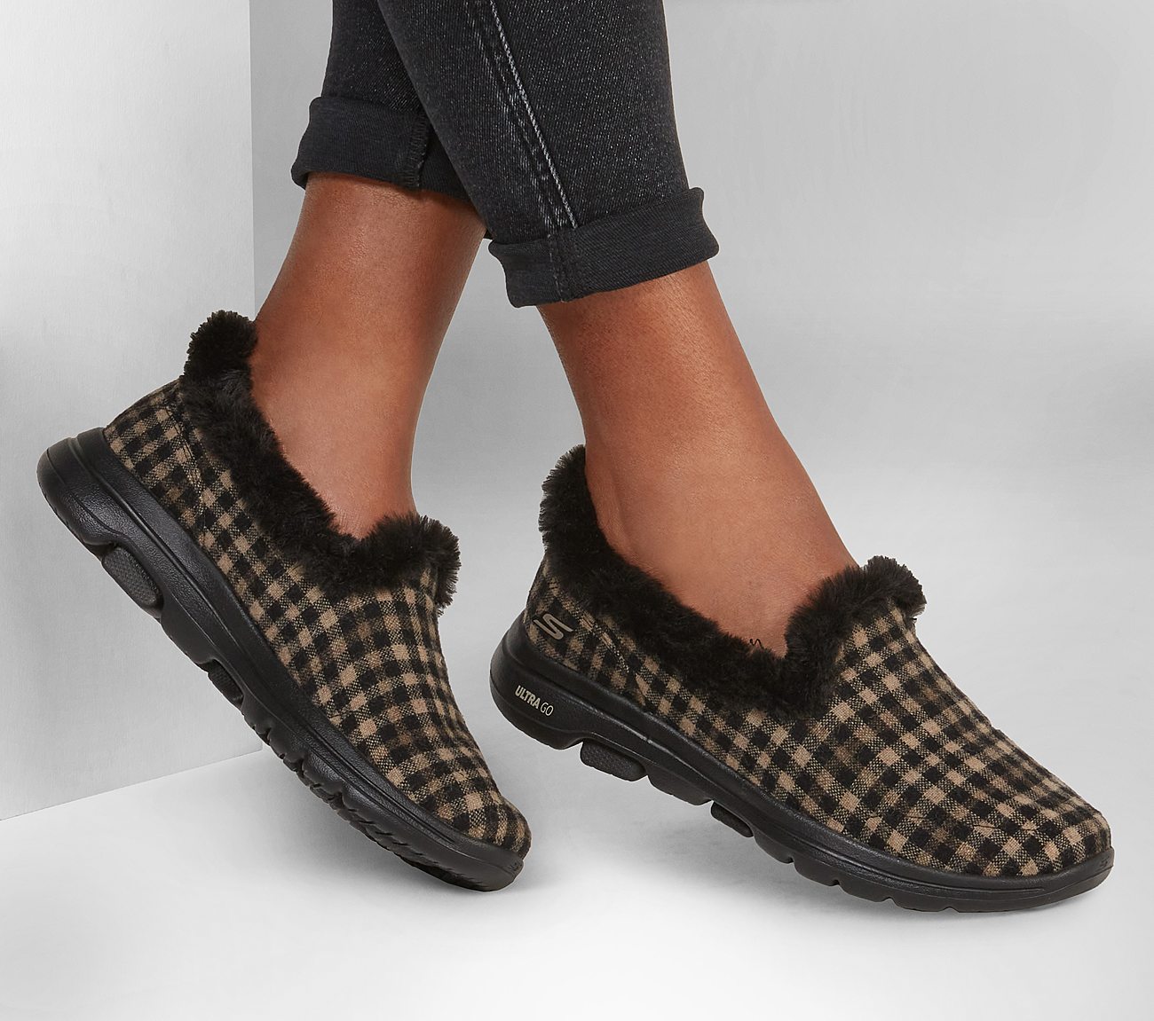 skechers performance women's go walk cozy slipper