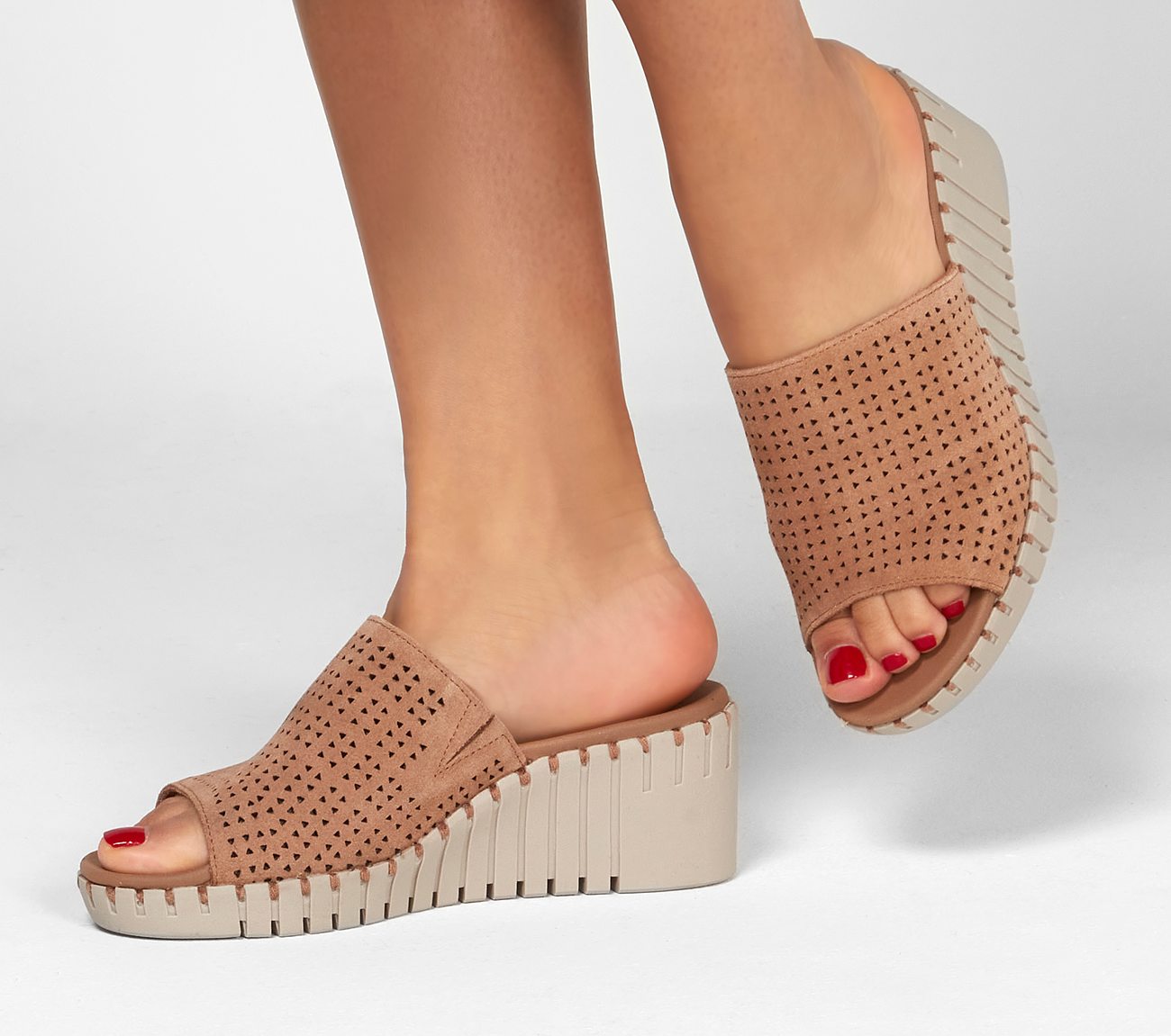 skechers talon compensé